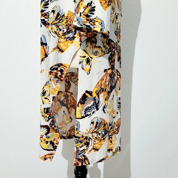 Attitudes by René Butterfly Print Tunic Top Women Small Keyhole Neck Relaxed Fit - Picture 7 of 14